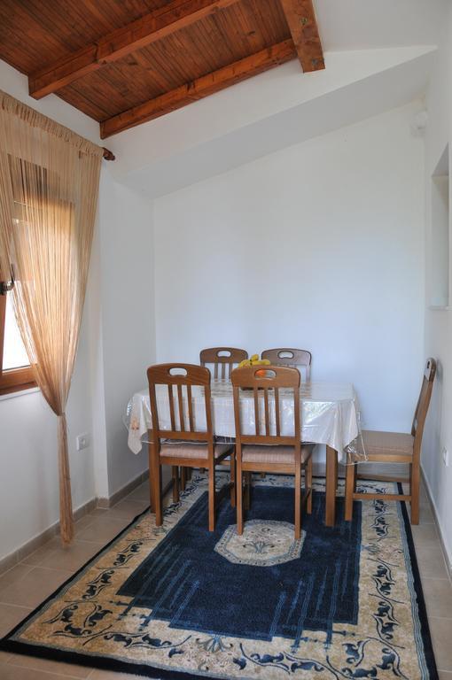 Apartment Ulcinj Rum bild